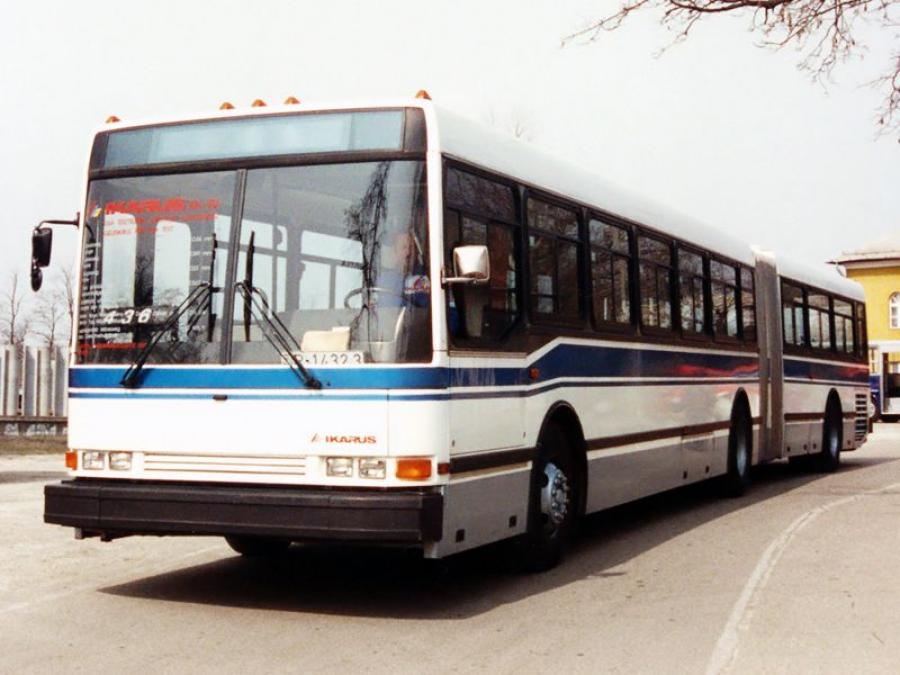  Ikarus 436 1990 года  (фото 3 из 4)